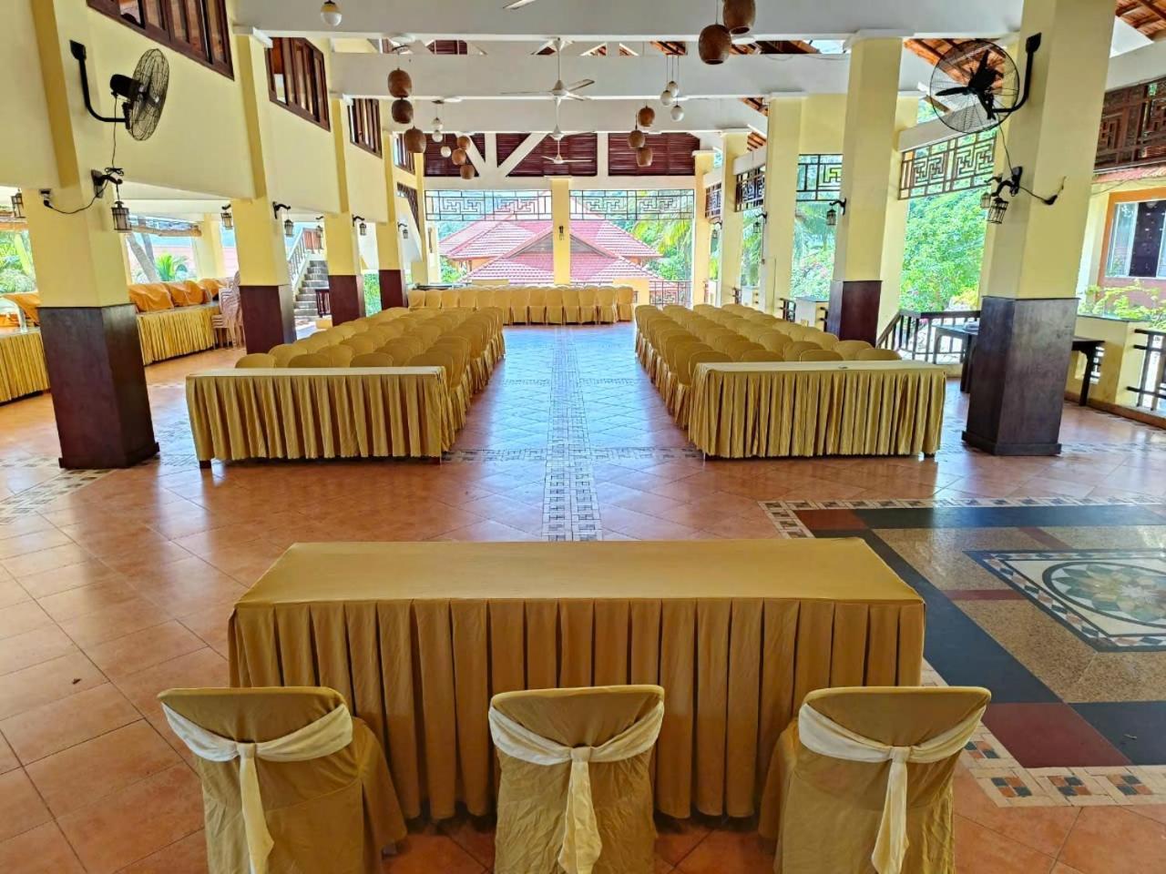 सहारा Hon Rom Central Beach Resort Mui Ne